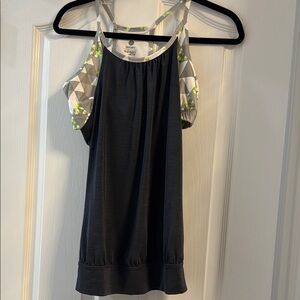 Old Navy Active Loose Ample Tank NWOT S